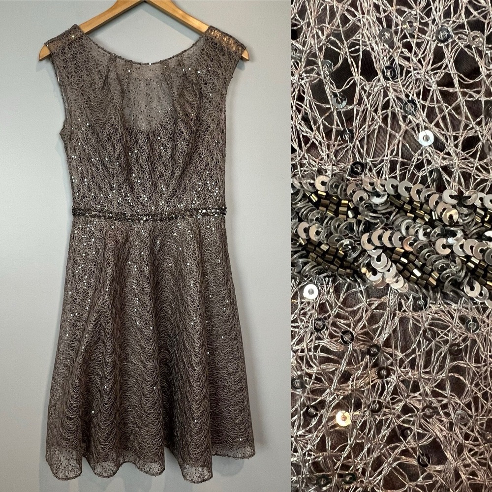 KAY UNGER Sequin Embellished Lace Dress Size 4 Gray $478 Grey Cocktail